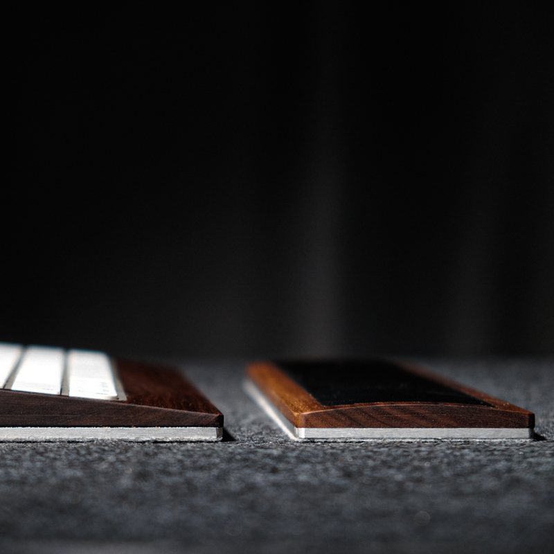 Woody Cowhide Palm Rest for Me - Keyboard Gaming Black 评论和价格